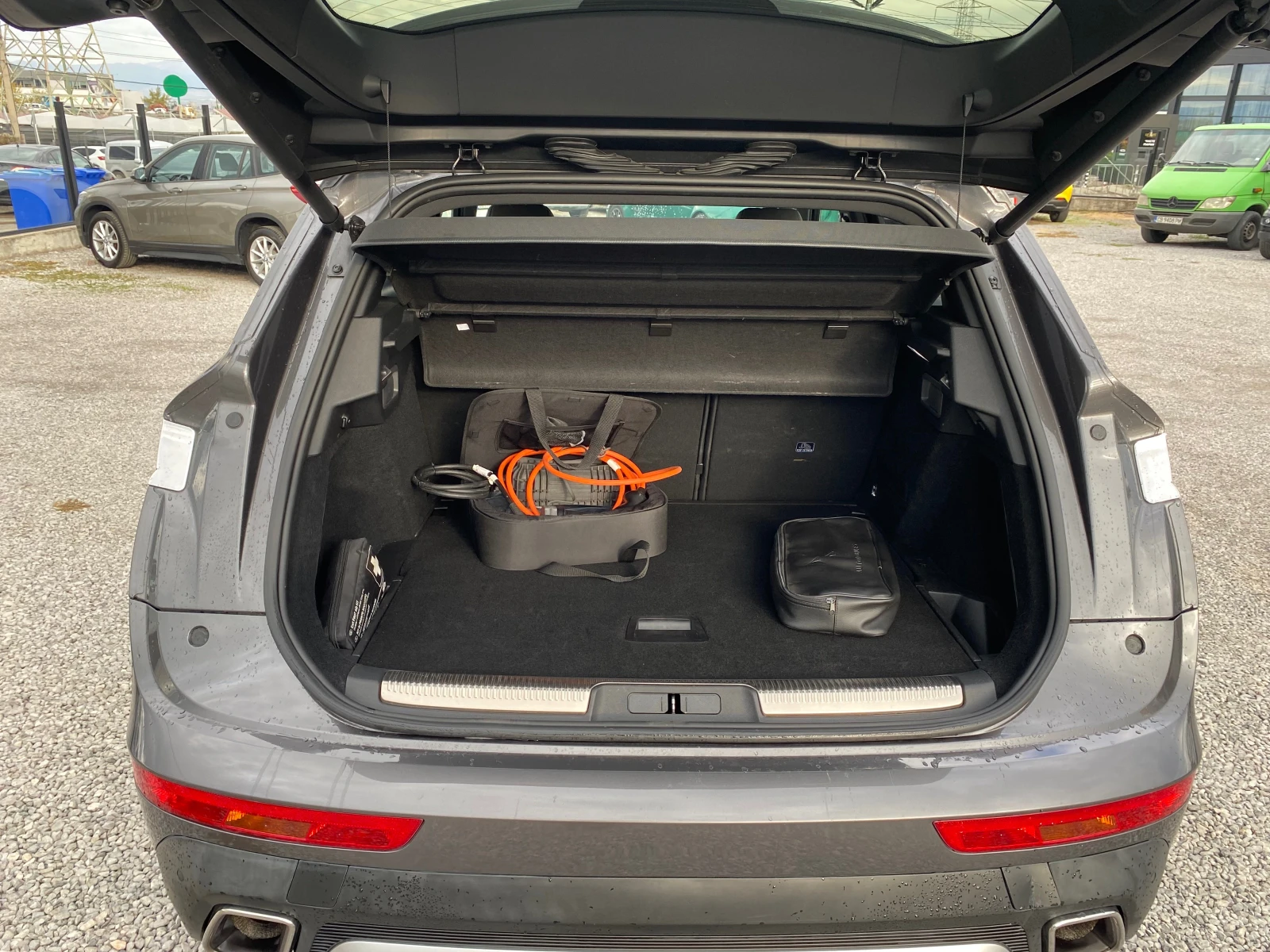DS DS 7 Crossback 1.6 E-TENSE 4X4 300кс., снимка 17 - Автомобили и джипове - 56613898
