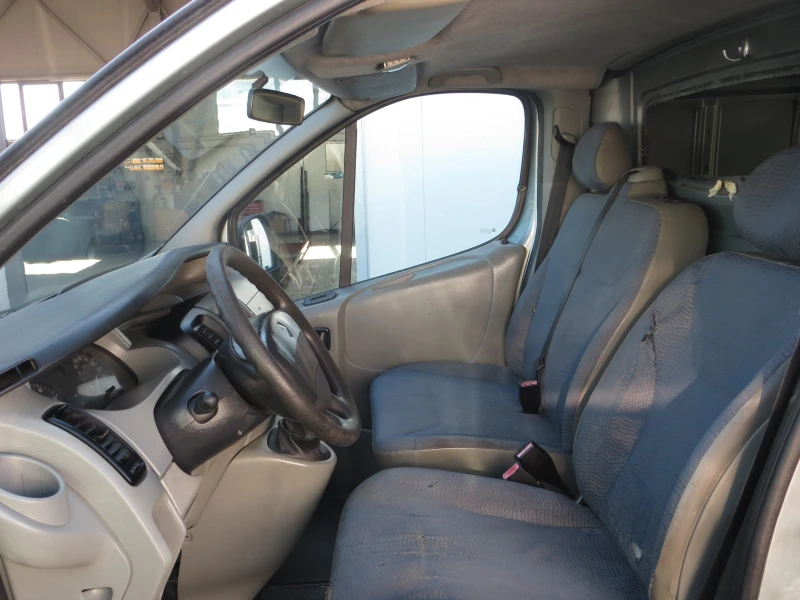 Renault Trafic 1, 9 DCI, снимка 7 - Бусове и автобуси - 51531058