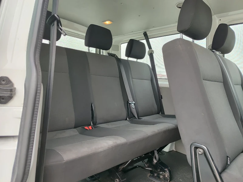 VW Transporter 2.0tdi, снимка 4 - Бусове и автобуси - 52736853