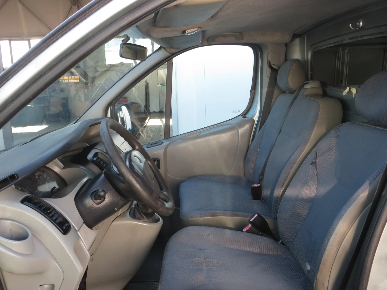 Renault Trafic 1, 9 DCI - изображение 7