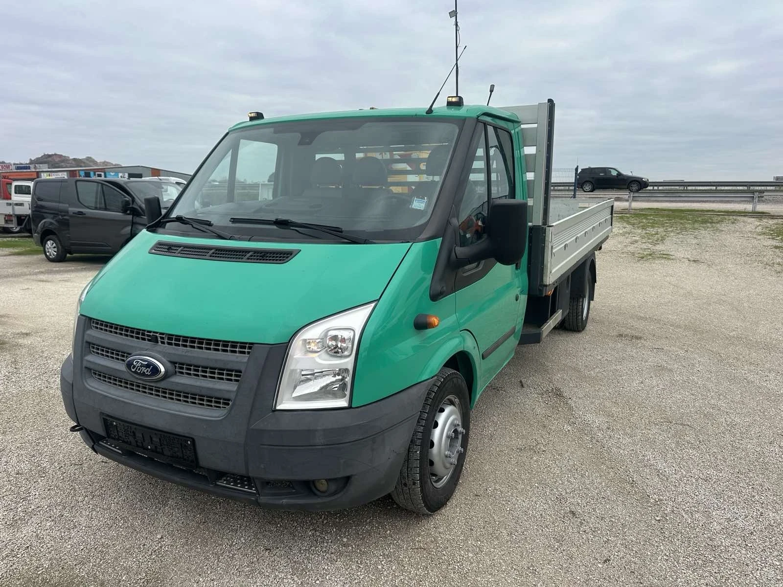 Ford Transit БОРДОВИ - изображение 2