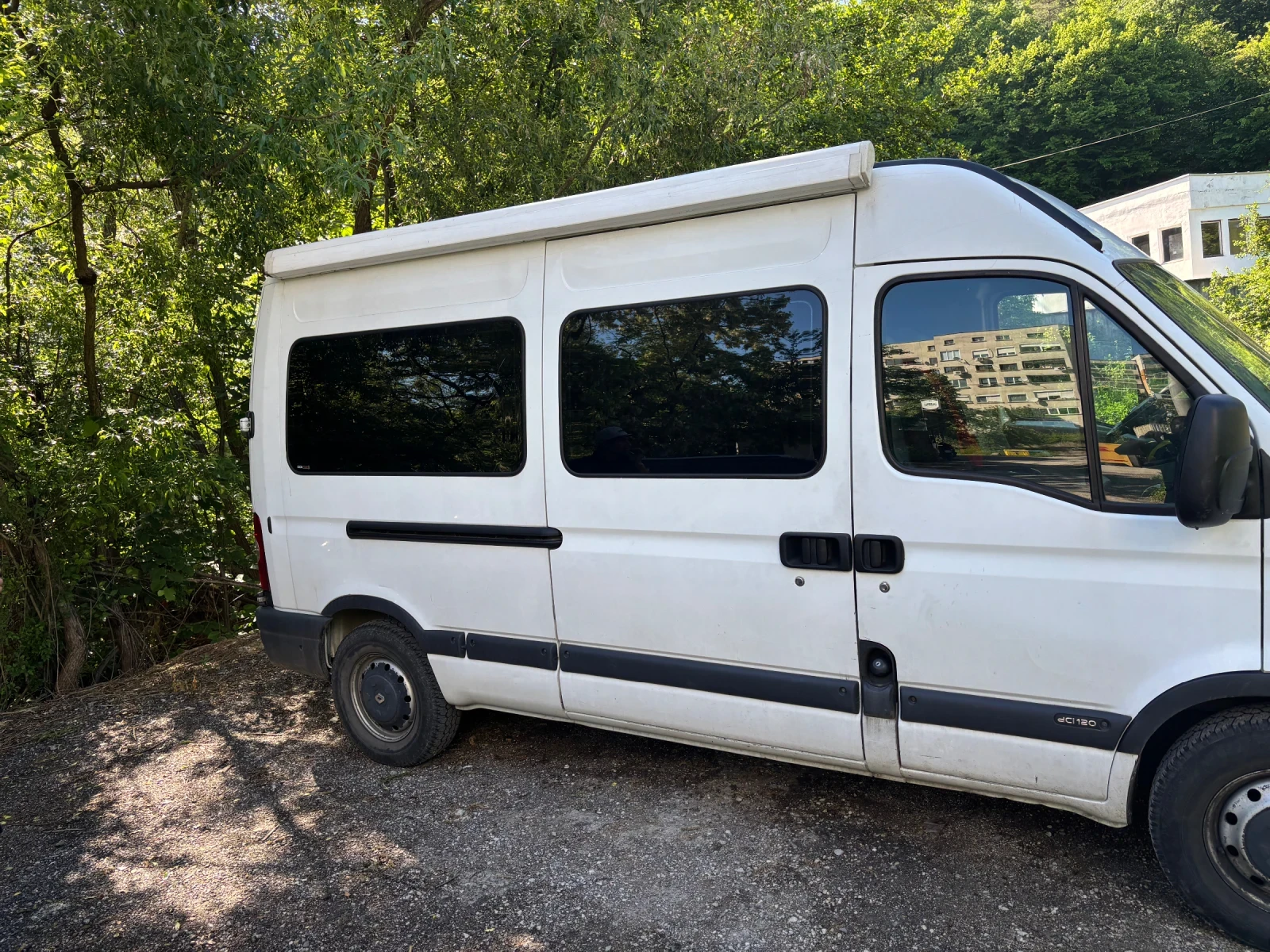 Renault Master 2.5 D, снимка 3 - Бусове и автобуси - 54688245