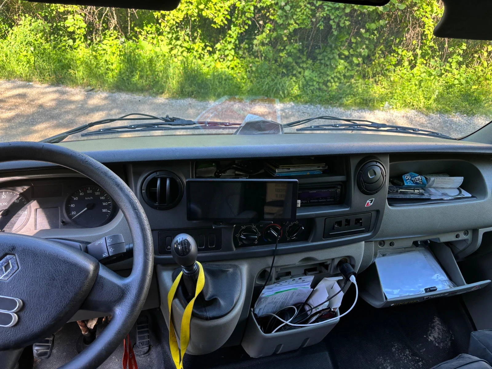 Renault Master 2.5 D, снимка 9 - Бусове и автобуси - 54688245