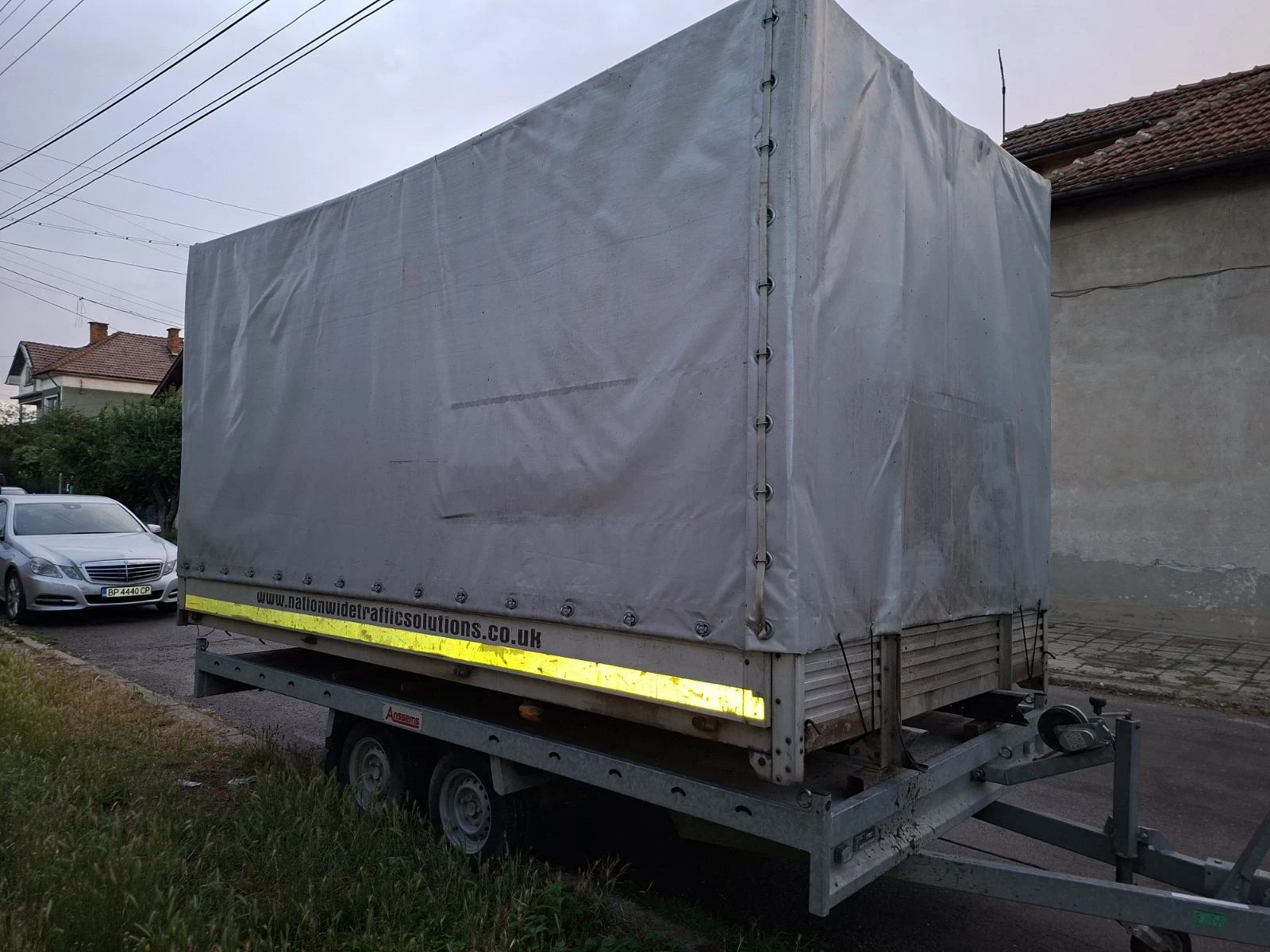 Mercedes-Benz 313 Каросерия 4.30х 2.20, снимка 4 - Бусове и автобуси - 55273431