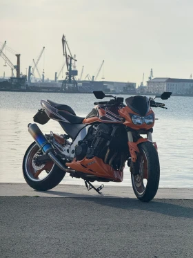 ������ Kawasaki Z