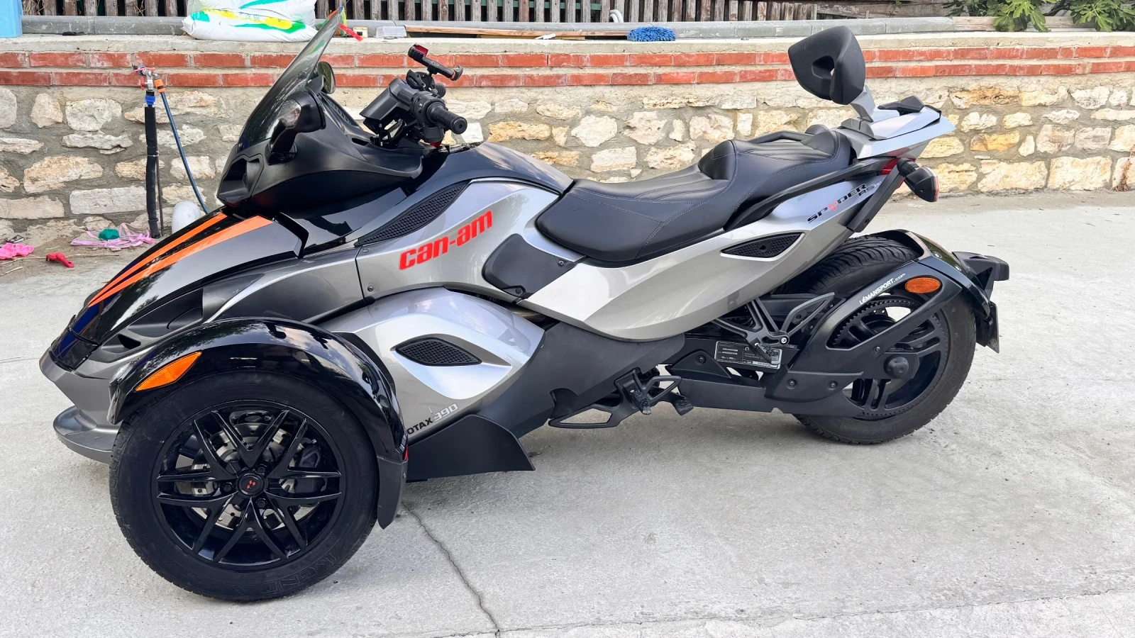 Can-Am Spyder RSS 990 - изображение 2