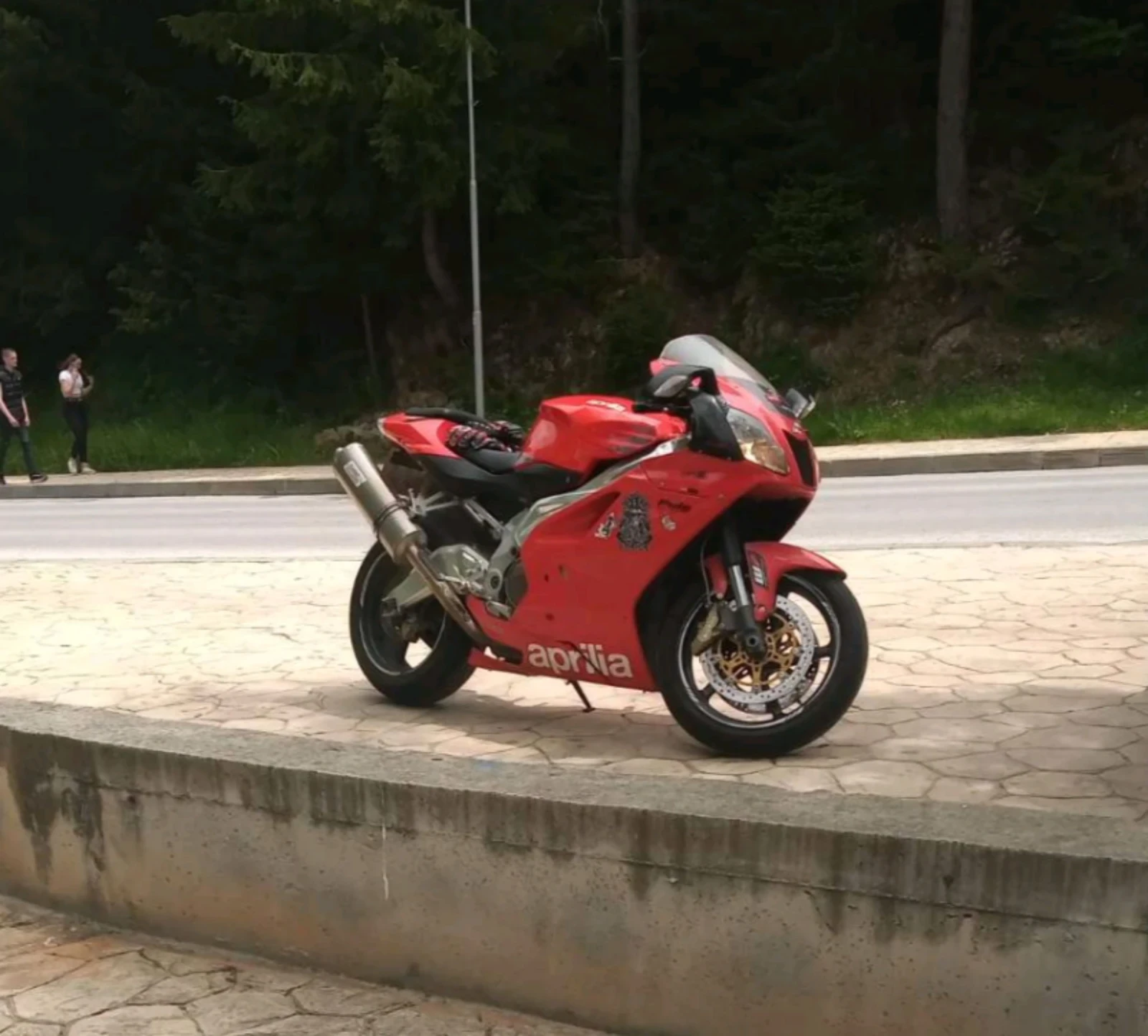 Aprilia RSV4 Бартер за скутер  - изображение 3