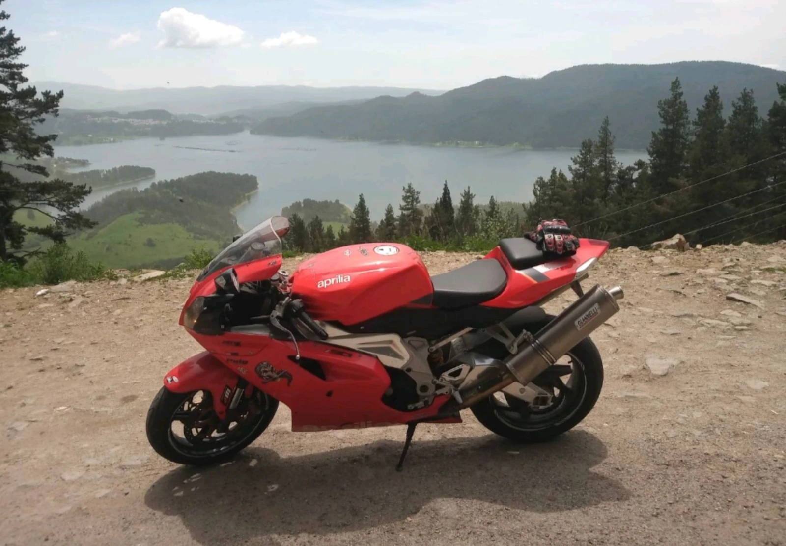Aprilia RSV4 Бартер за скутер  - изображение 2