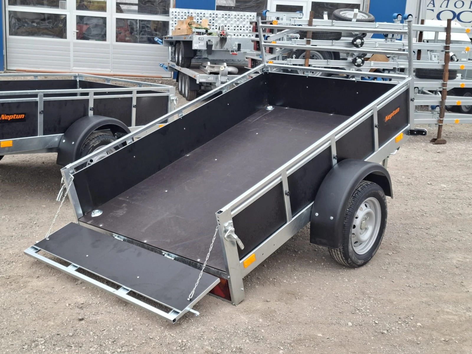 За автомобил Neptun N7-202 TRAIL WOOD, снимка 6 - Ремаркета - 53904974