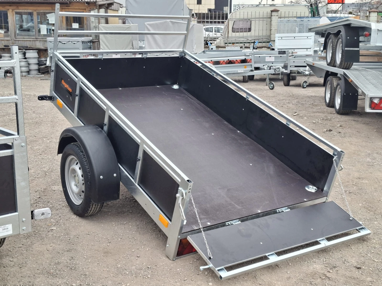 За автомобил Neptun N7-202 TRAIL WOOD, снимка 8 - Ремаркета - 53904974