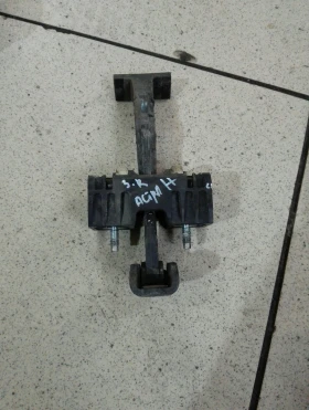 Панта ограничителна задна дясна Опел Астра Н