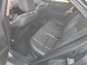 Suzuki Kizashi 2.4-178ks-4WD-АВТОМАТИК-КОЖА-ШИБЕДАХ-ПОДГРЕВ, снимка 13