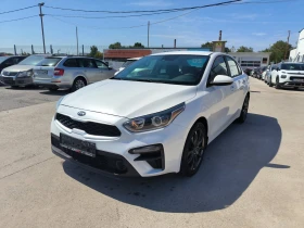     Kia Ceed 2.0i-Navi-Kamera-Automat-80.000km