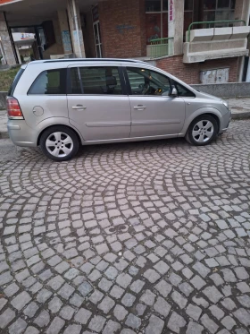 Opel Zafira B, снимка 15