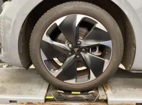 Cupra Born 150Kw.62Kwh.Kamera.Led.Navi.ACC - 23999 € / 46937.96 лв. - 67201745 7