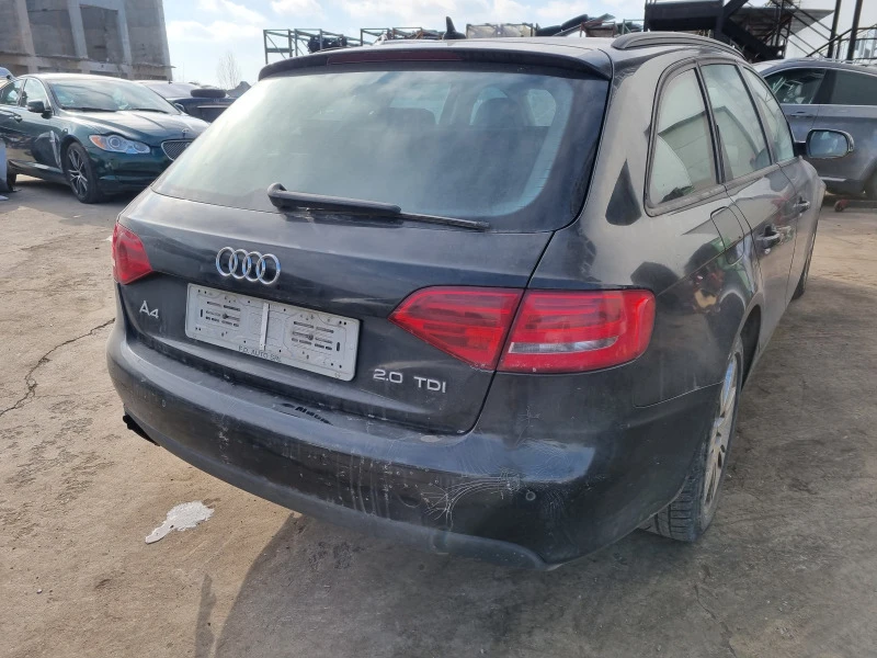 Audi A4 2.0dizel -143ks-2010god-На части!!!, снимка 4 - Автомобили и джипове - 47402438