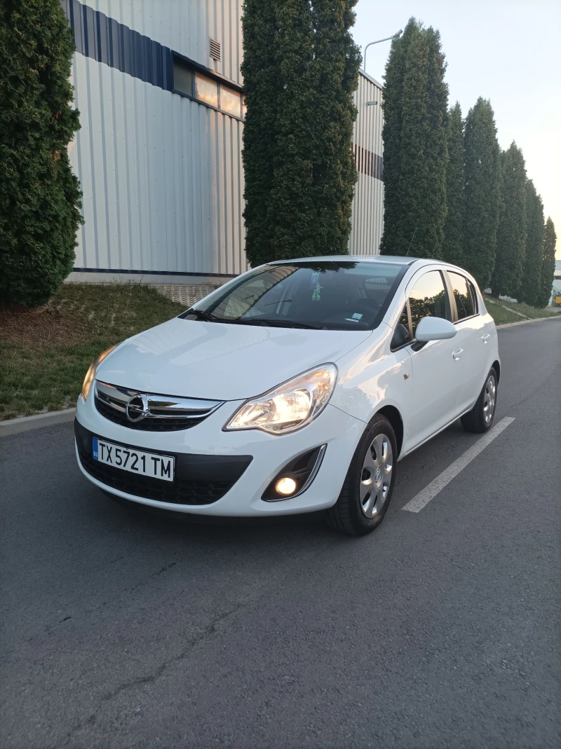 Opel Corsa, снимка 1 - Автомобили и джипове - 47146401