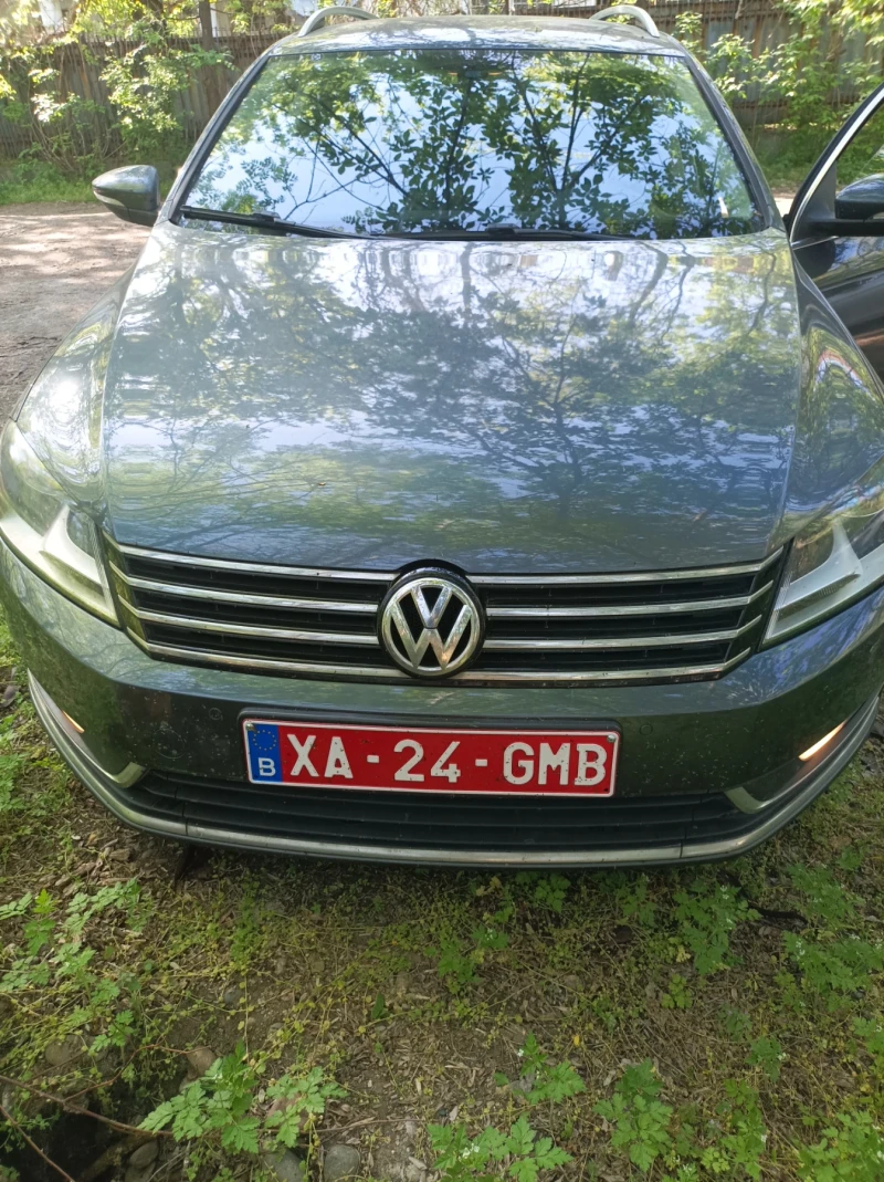 VW Passat, снимка 1 - Автомобили и джипове - 47439758