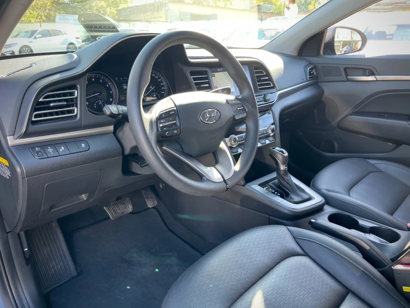 Hyundai Elantra AVANTE 1.6 MPI -, снимка 13 - Автомобили и джипове - 48149222