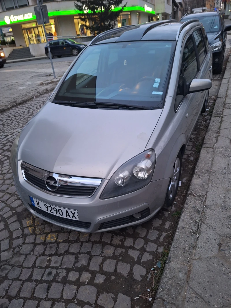 Opel Zafira B, снимка 14 - Автомобили и джипове - 49579243