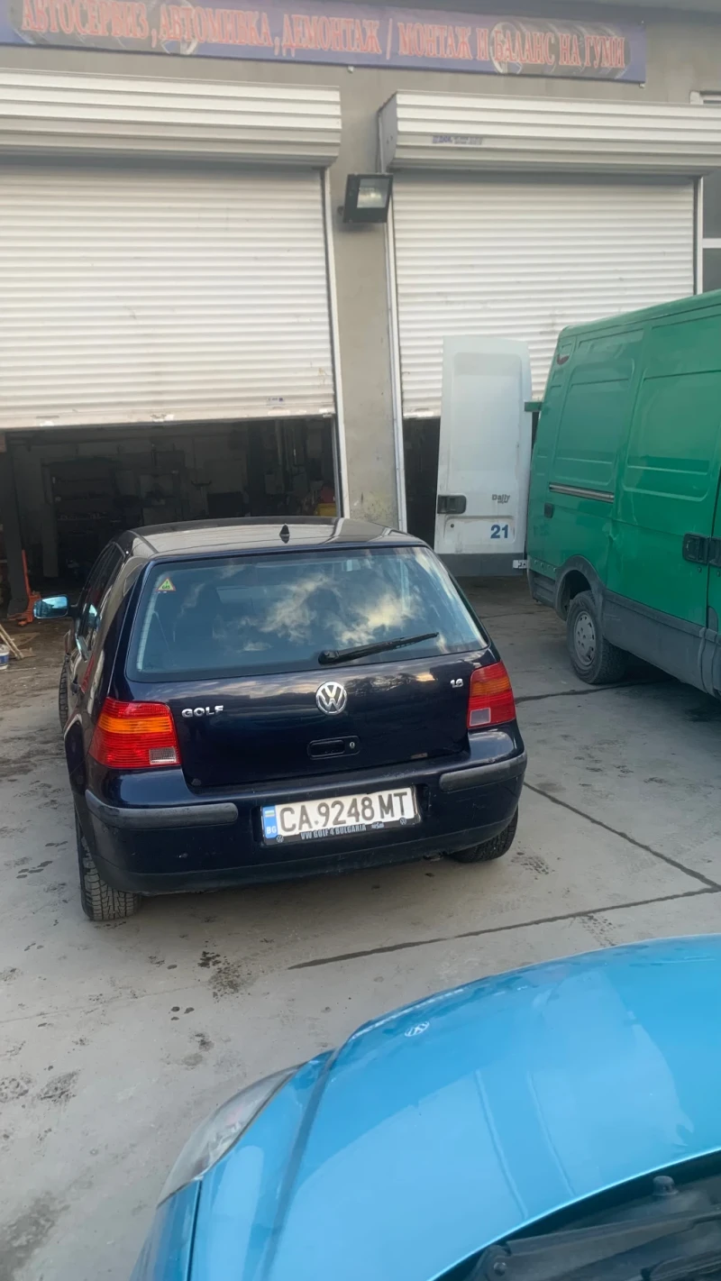 VW Golf 1.6 101, снимка 6 - Автомобили и джипове - 49274515