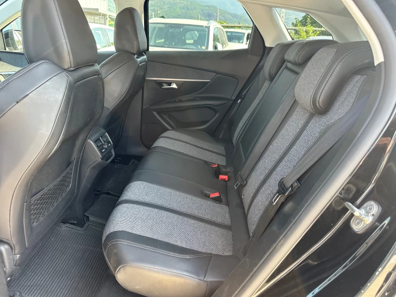 Peugeot 3008 1.5HDI ALLURE EAT8 , снимка 9 - Автомобили и джипове - 50732779
