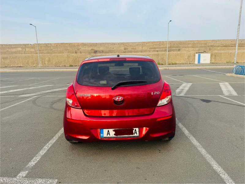 Hyundai I20 1.4 регистрирана бензин и газ, снимка 3 - Автомобили и джипове - 52305206