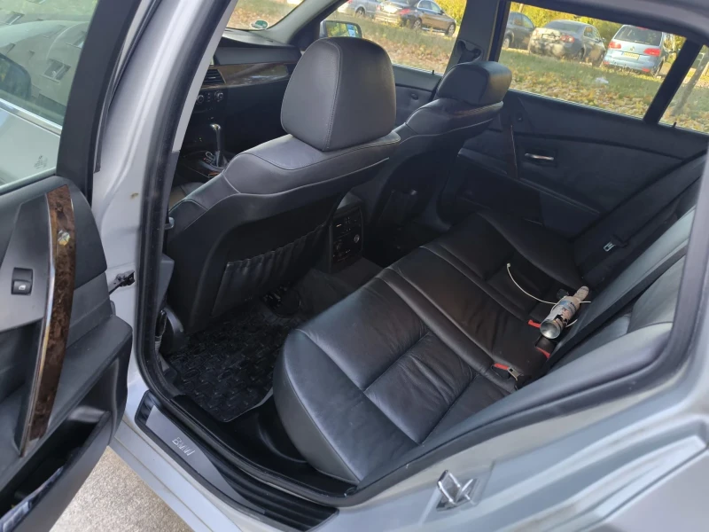 BMW 530 3.0D, снимка 8 - Автомобили и джипове - 53226363