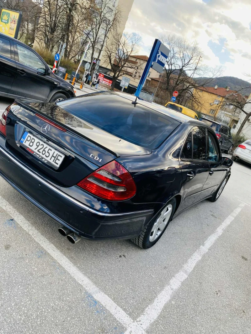 Mercedes-Benz E 270 Mercedes E-class 270cdi, снимка 5 - Автомобили и джипове - 53434019