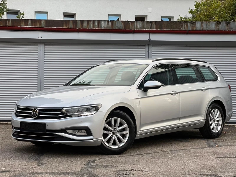 VW Passat Variant Business 2.0 Automatik ACC LED KAM #iCarbg - 33900 лв. / 17332.79 € - 28515389 1