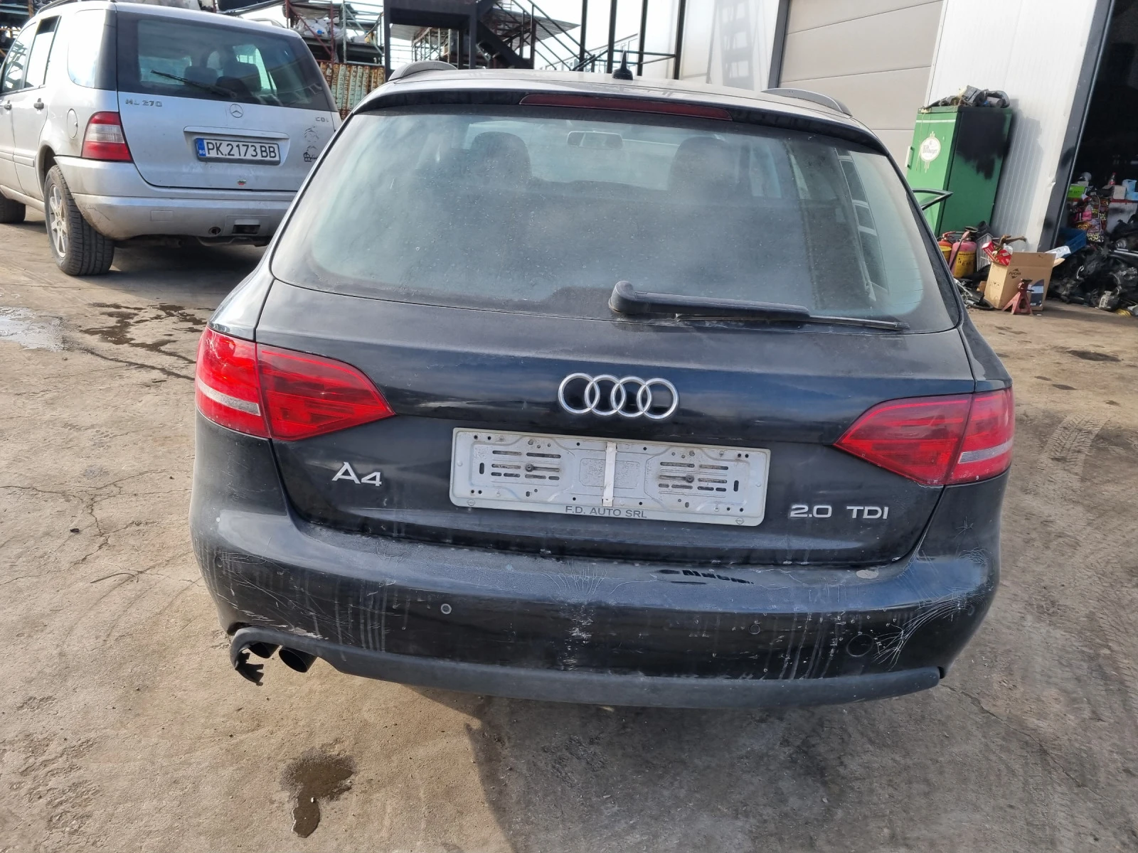 Audi A4 2.0dizel -143ks-2010god-На части!!! - изображение 9