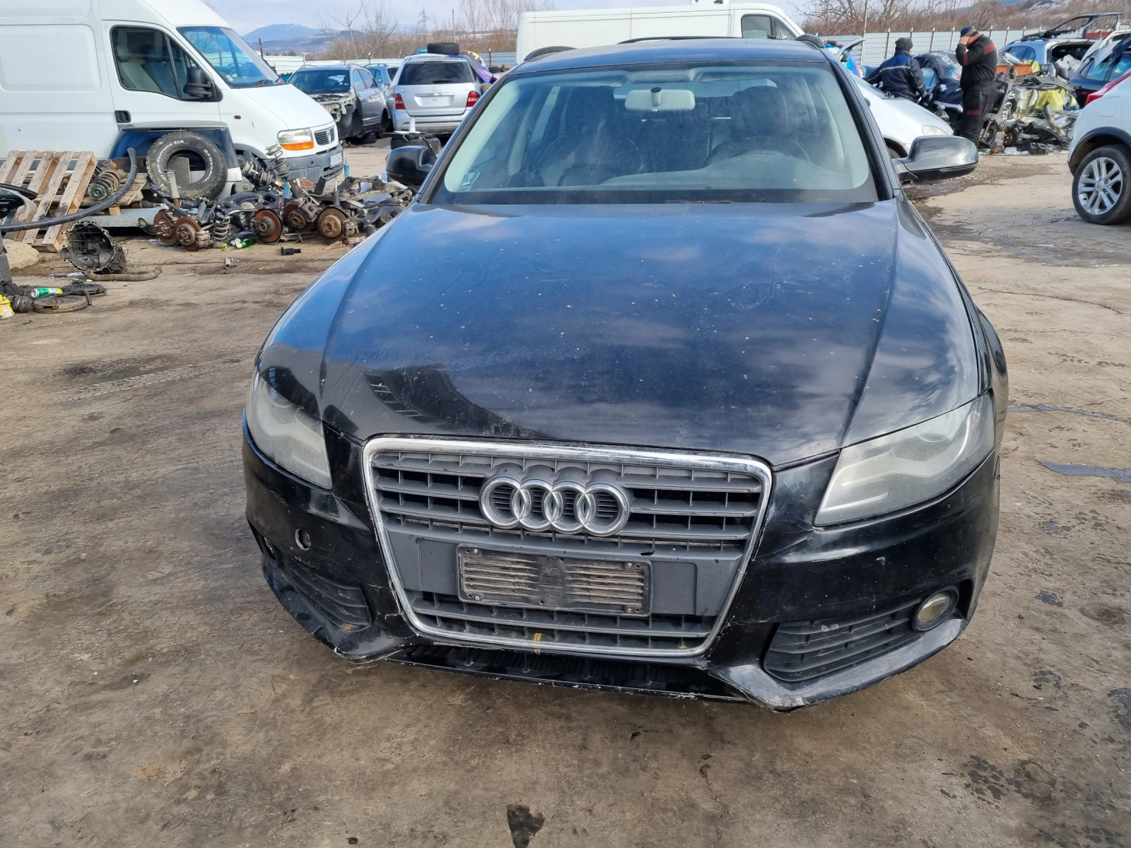 Audi A4 2.0dizel -143ks-2010god-На части!!! - изображение 3