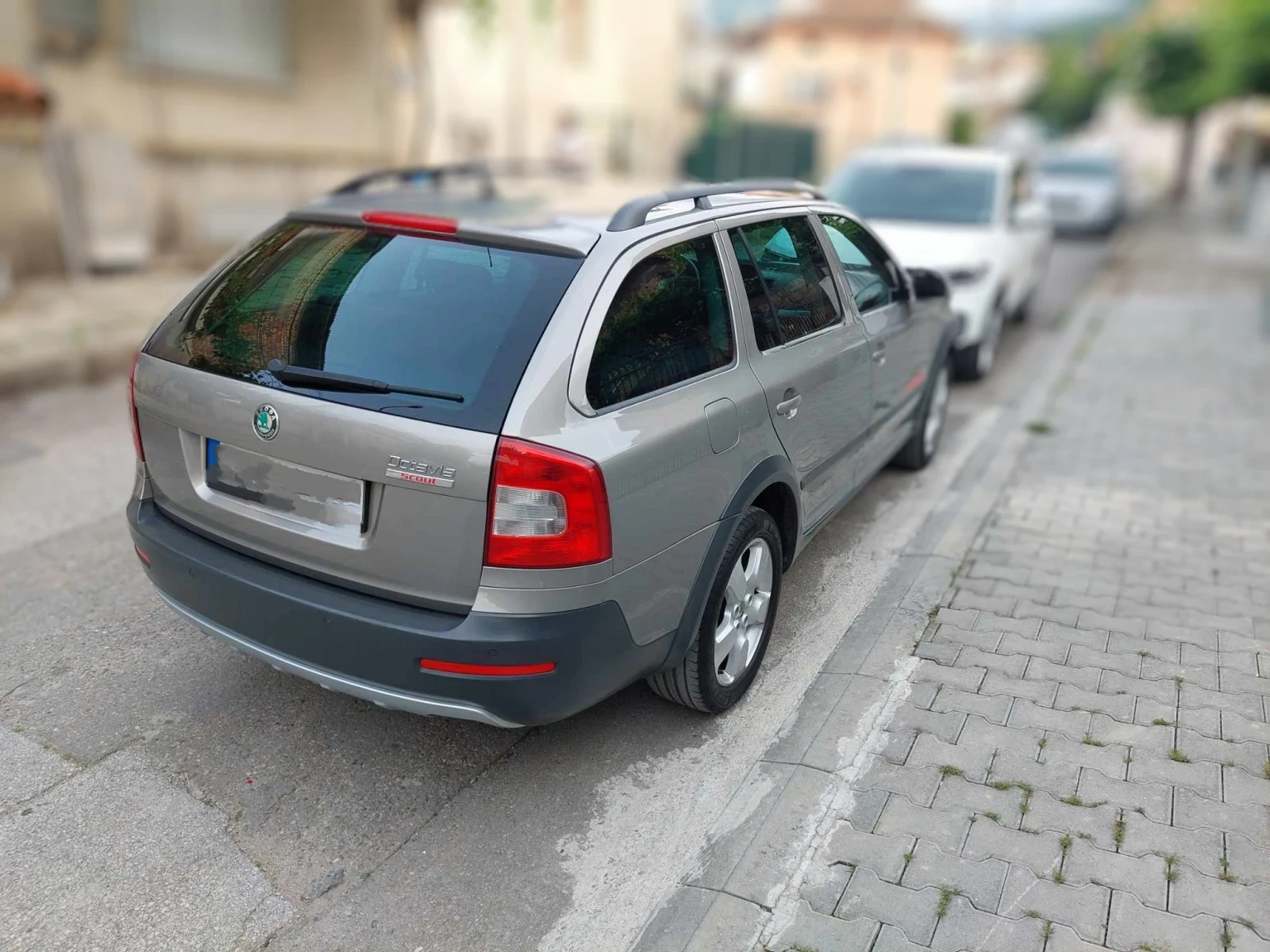 Skoda Octavia Scout - изображение 4