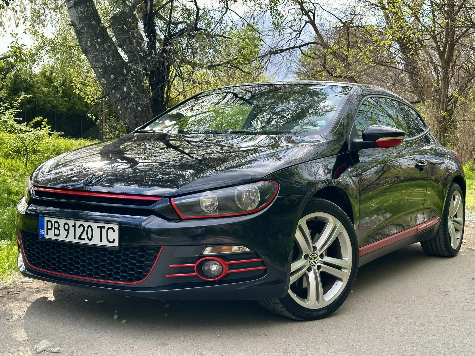 VW Scirocco 2.0 TDI R-Line - изображение 4