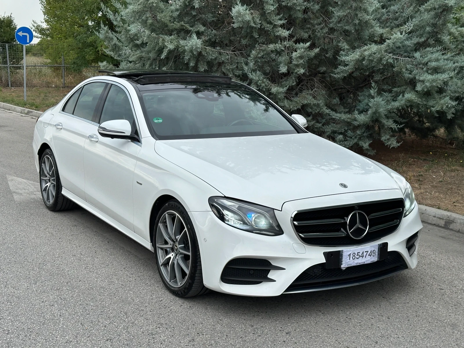 Mercedes-Benz E 220 D/300D/AMG/PANO/360 /MULTIBEAM/KEYLESS/МАСАЖ/DISTR - изображение 3