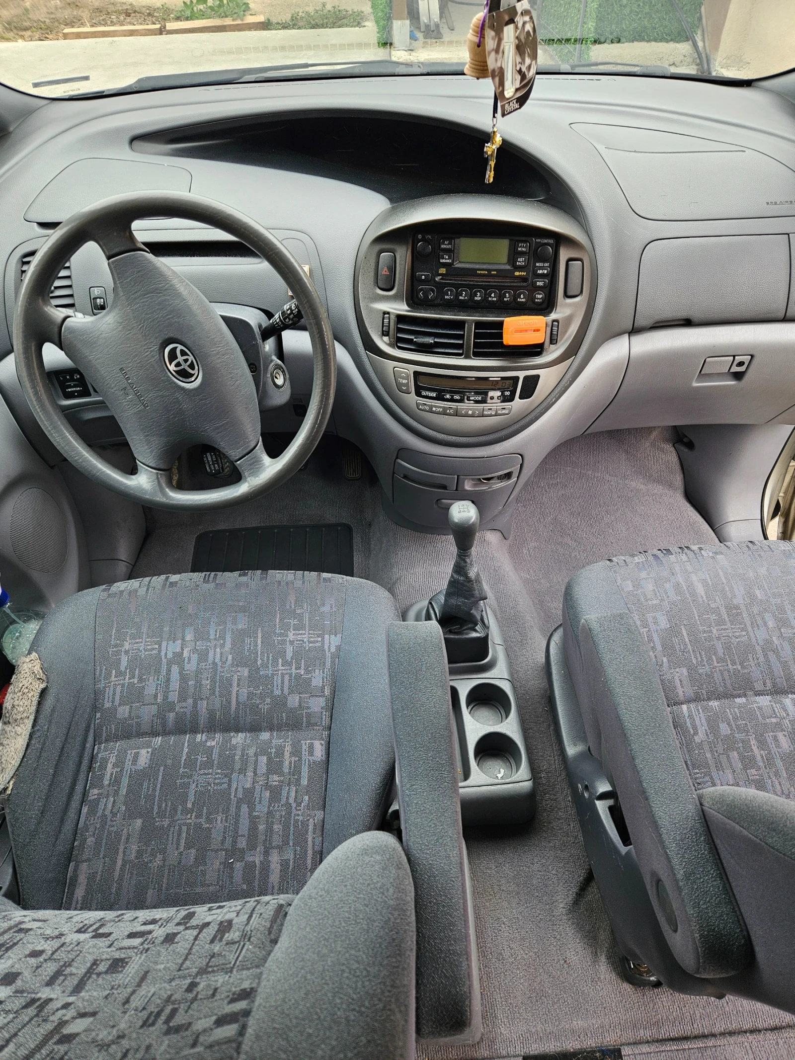 Toyota Previa 7 места - изображение 9