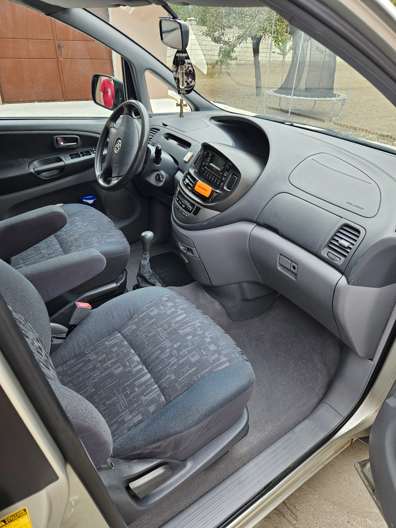 Toyota Previa 7 места - изображение 6