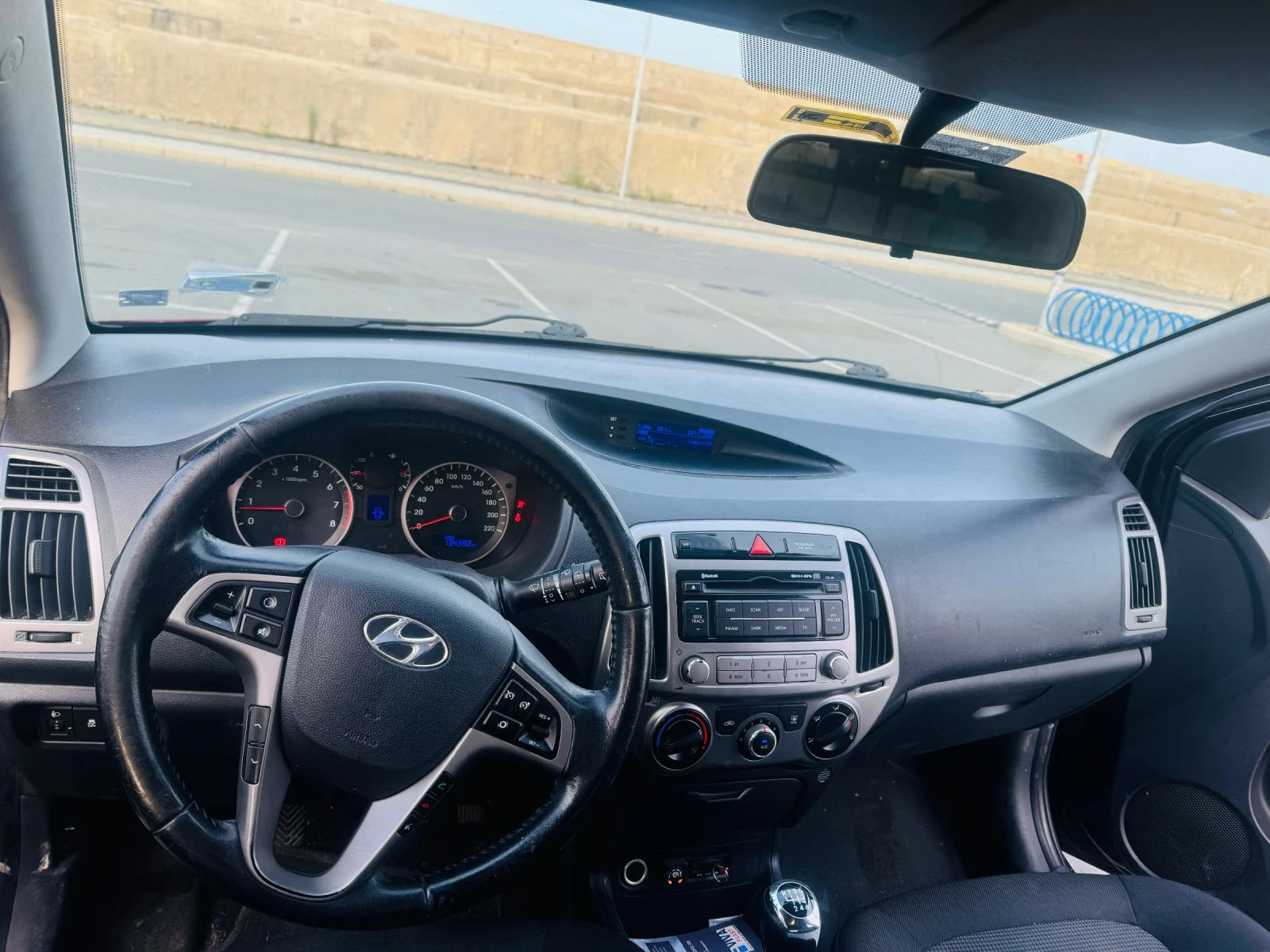 Hyundai I20 1.4 регистрирана бензин и газ - изображение 7
