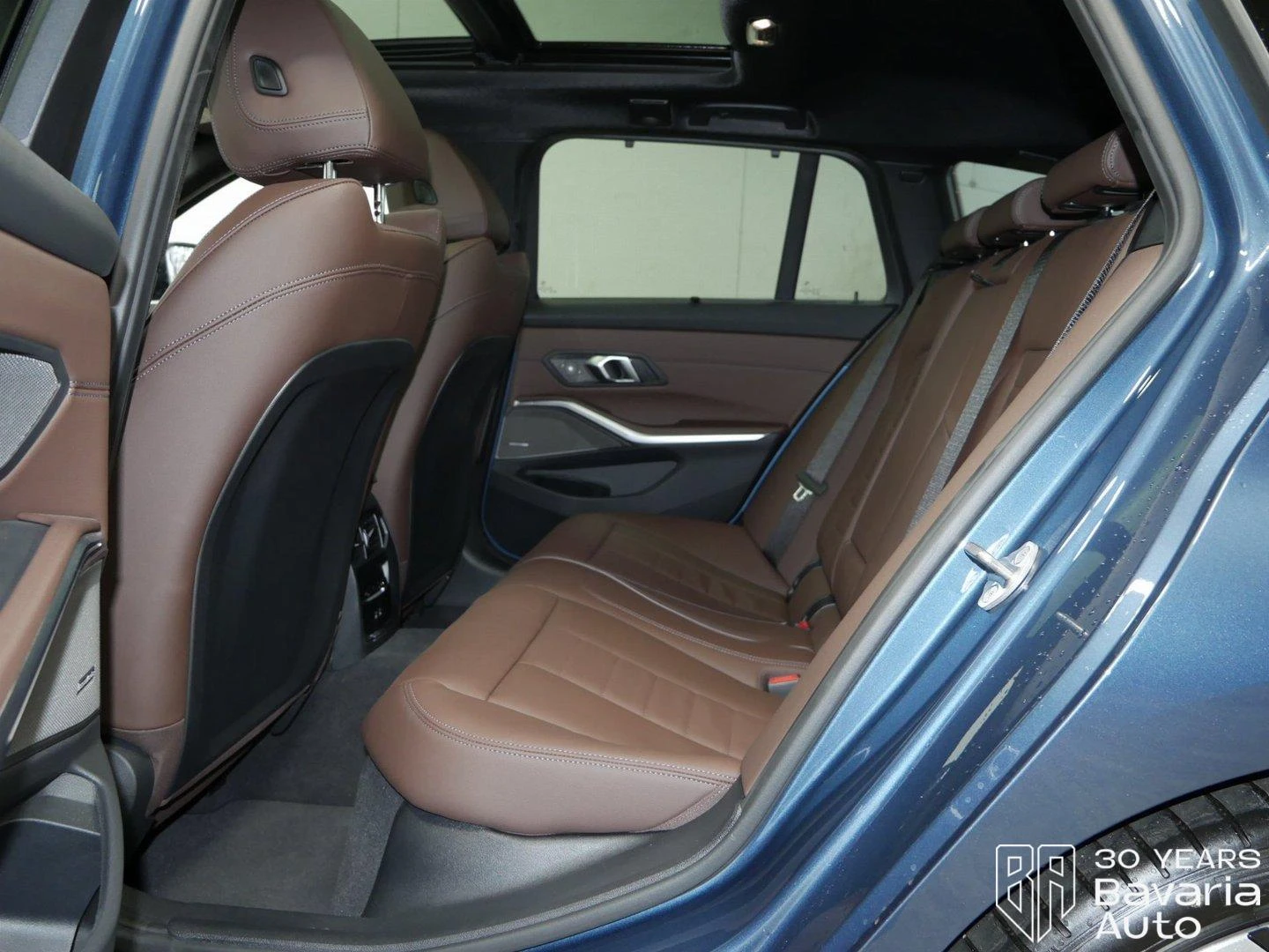 BMW 340 M340d xDrive Touring Sportautomatic - изображение 8