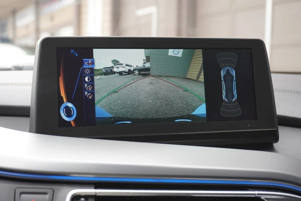 BMW i8 * 2dr Cpe * CARFAX * ��� ������������ ������ | Mobile.bg � ����������� 11