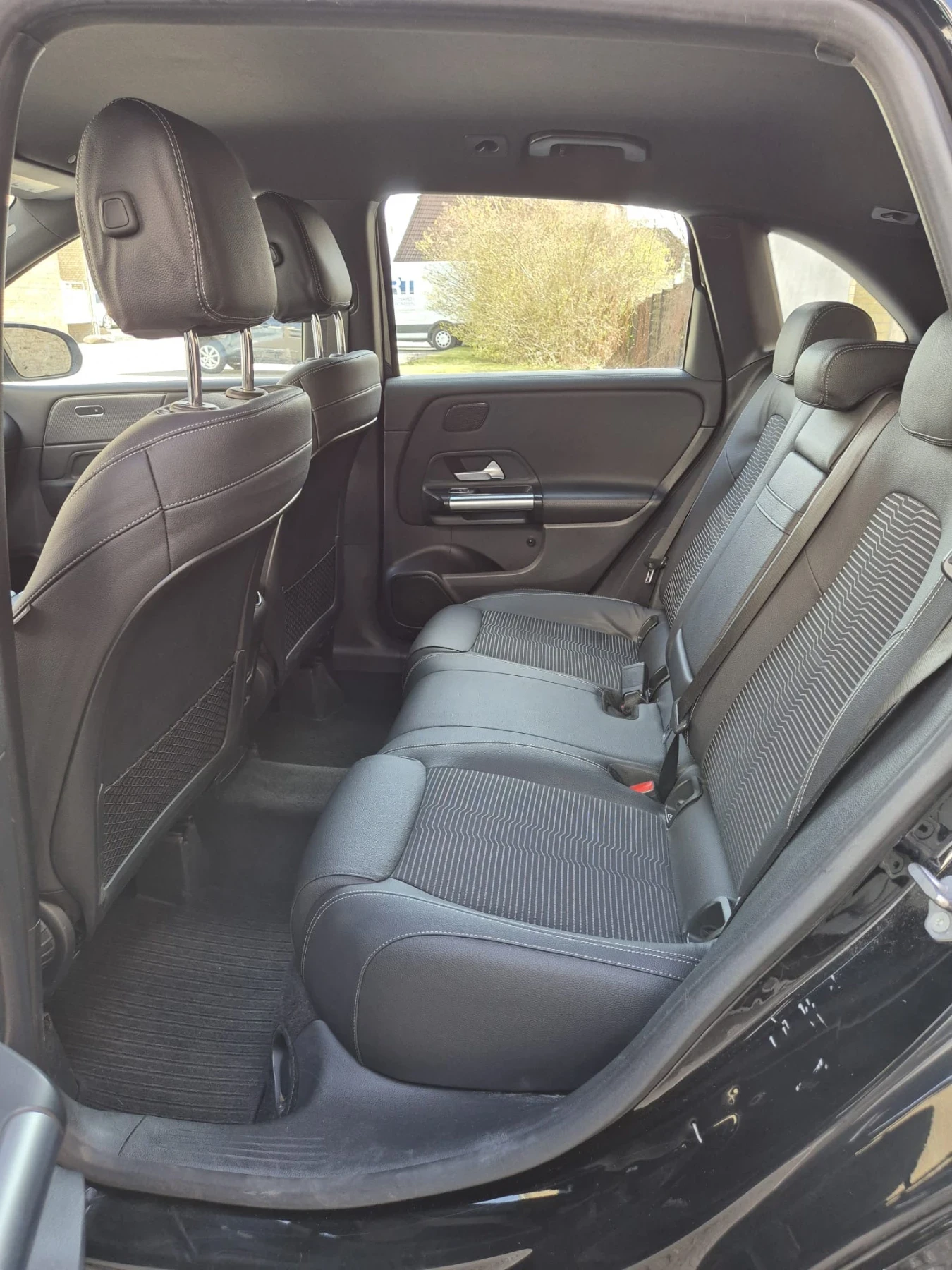 Mercedes-Benz B 200  - изображение 4