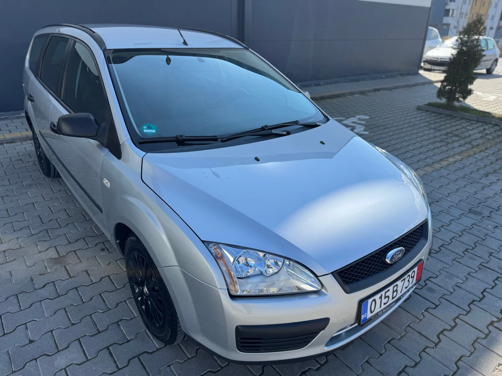 Ford Focus 1.6 16V Бензин Автомат Навигация