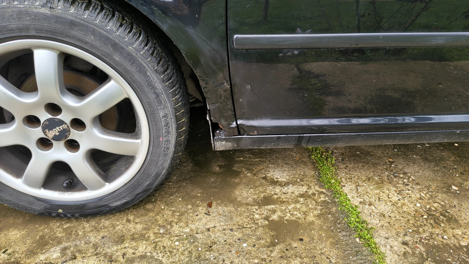 VW Golf 1.6sr, снимка 15 - Автомобили и джипове - 54031930