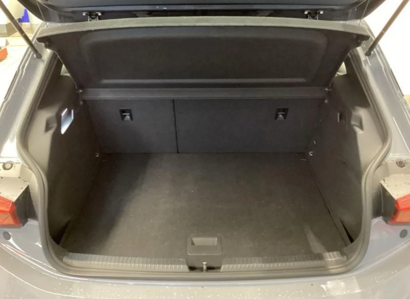 Cupra Born 150Kw.62Kwh.Kamera.Led.Navi.ACC | Mobile.bg � ����������� 13