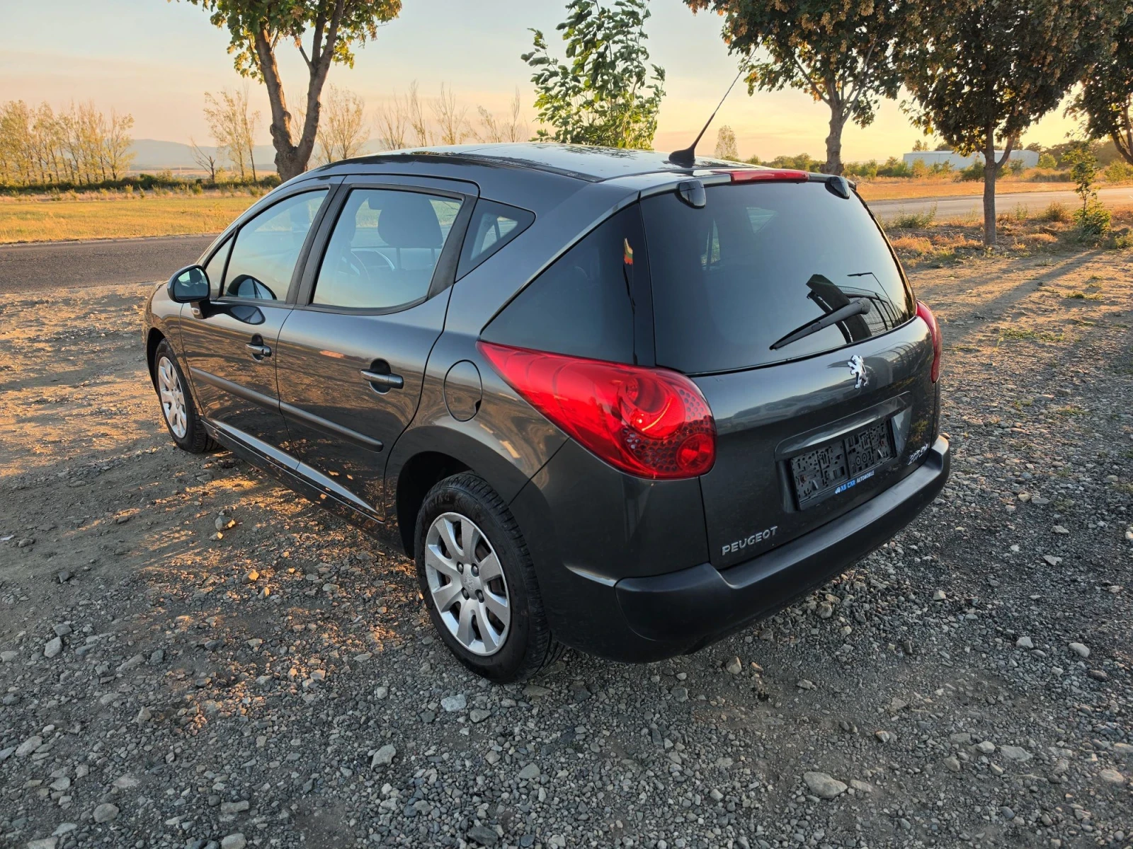 Peugeot 207 1.4i | Mobile.bg � ����������� 4