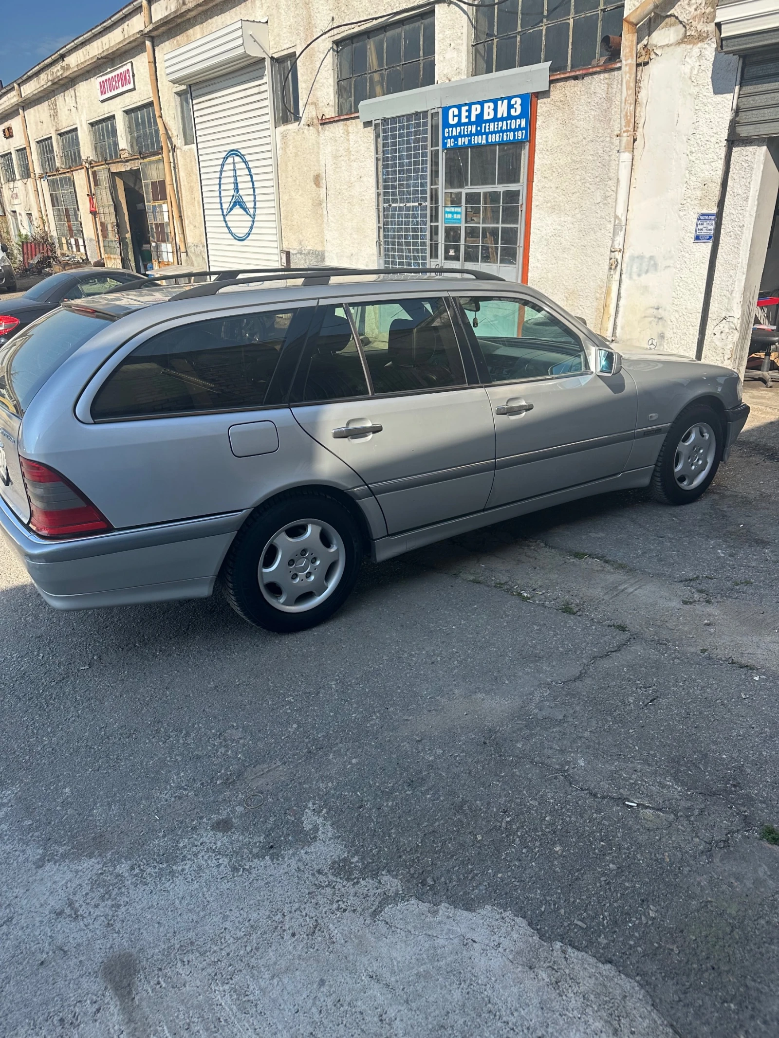 Mercedes-Benz C 200 Kompressor, снимка 5 - Автомобили и джипове - 54250988