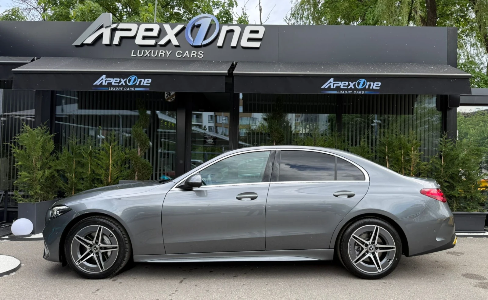 Mercedes-Benz C 220 AMG/BRAND NEW, снимка 7 - Автомобили и джипове - 54643439