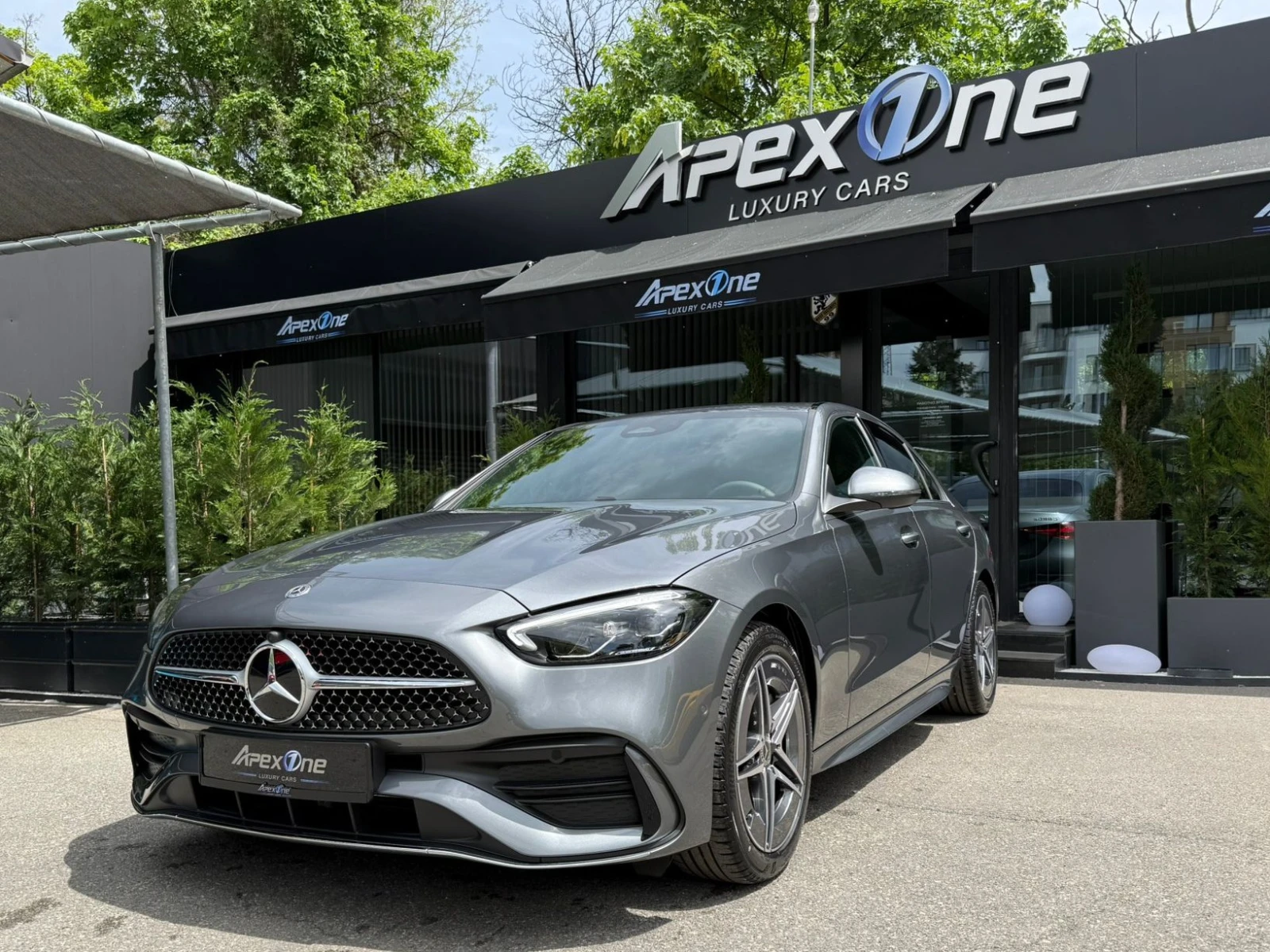 Mercedes-Benz C 220 AMG/BRAND NEW, снимка 2 - Автомобили и джипове - 54643439