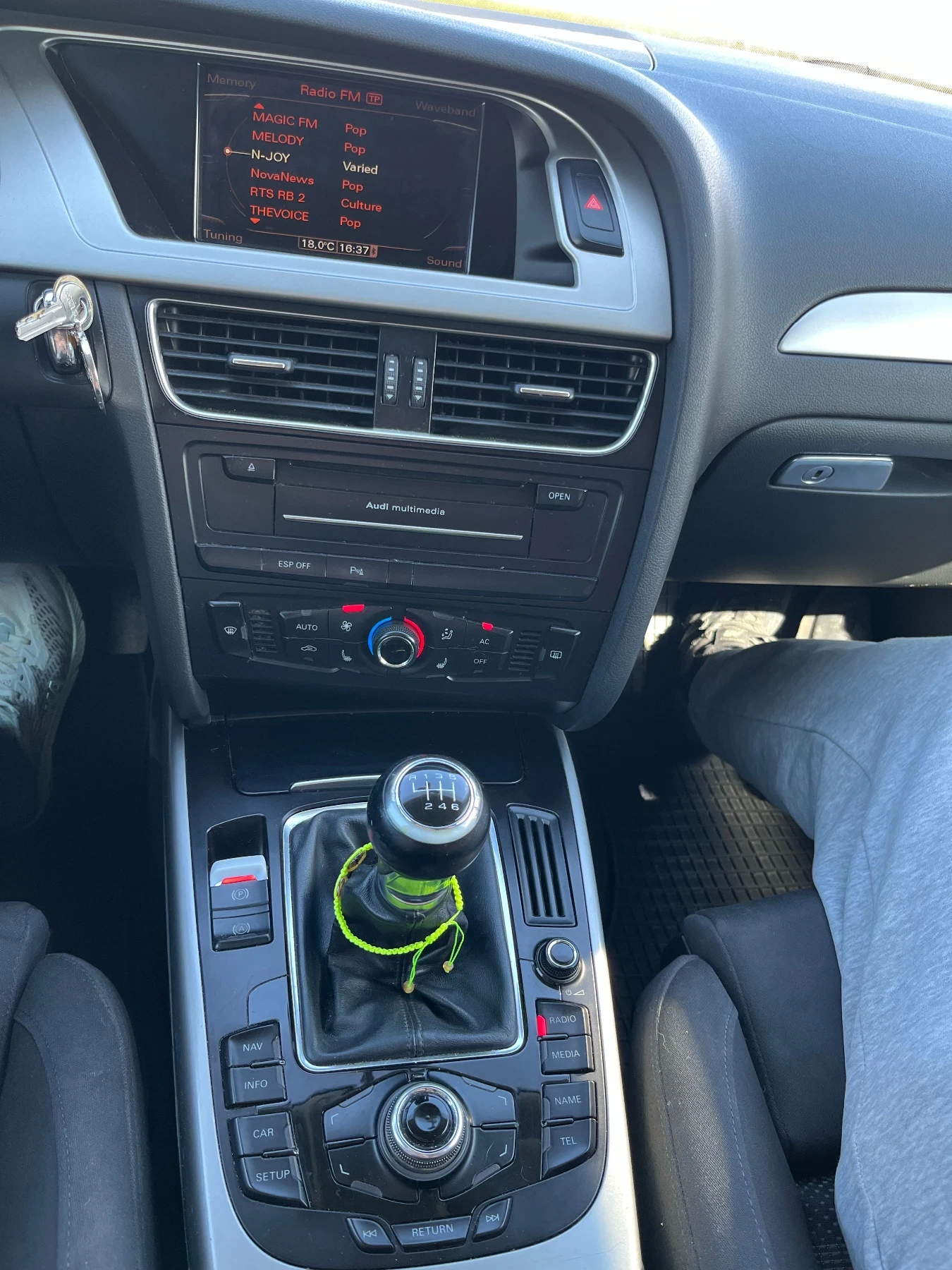 Audi A4 2.7 TDI, снимка 6 - Автомобили и джипове - 54656477