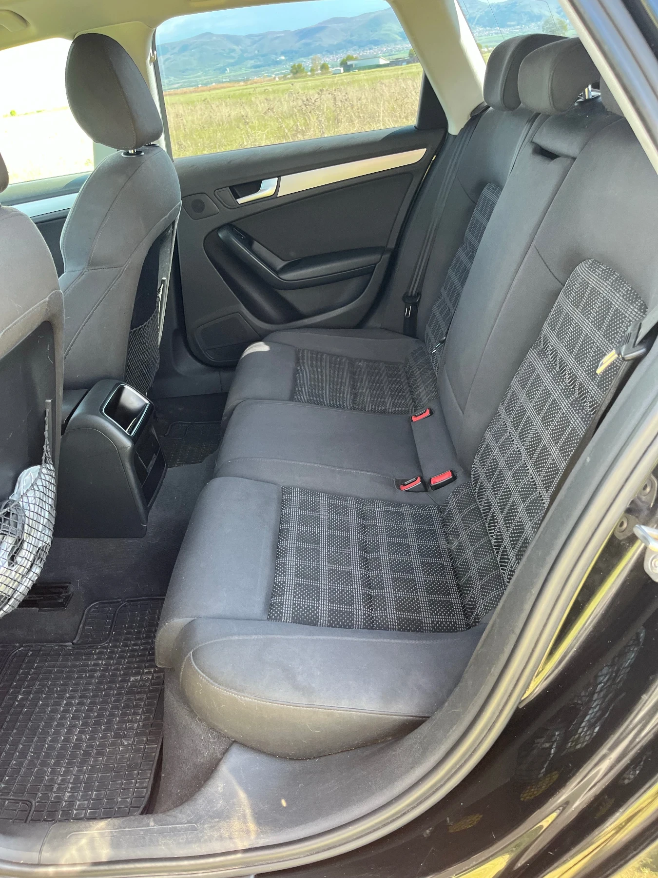 Audi A4 2.7 TDI, снимка 9 - Автомобили и джипове - 54656477